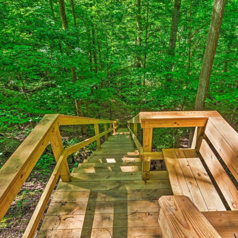 Mammoth Cave Cabins & RV